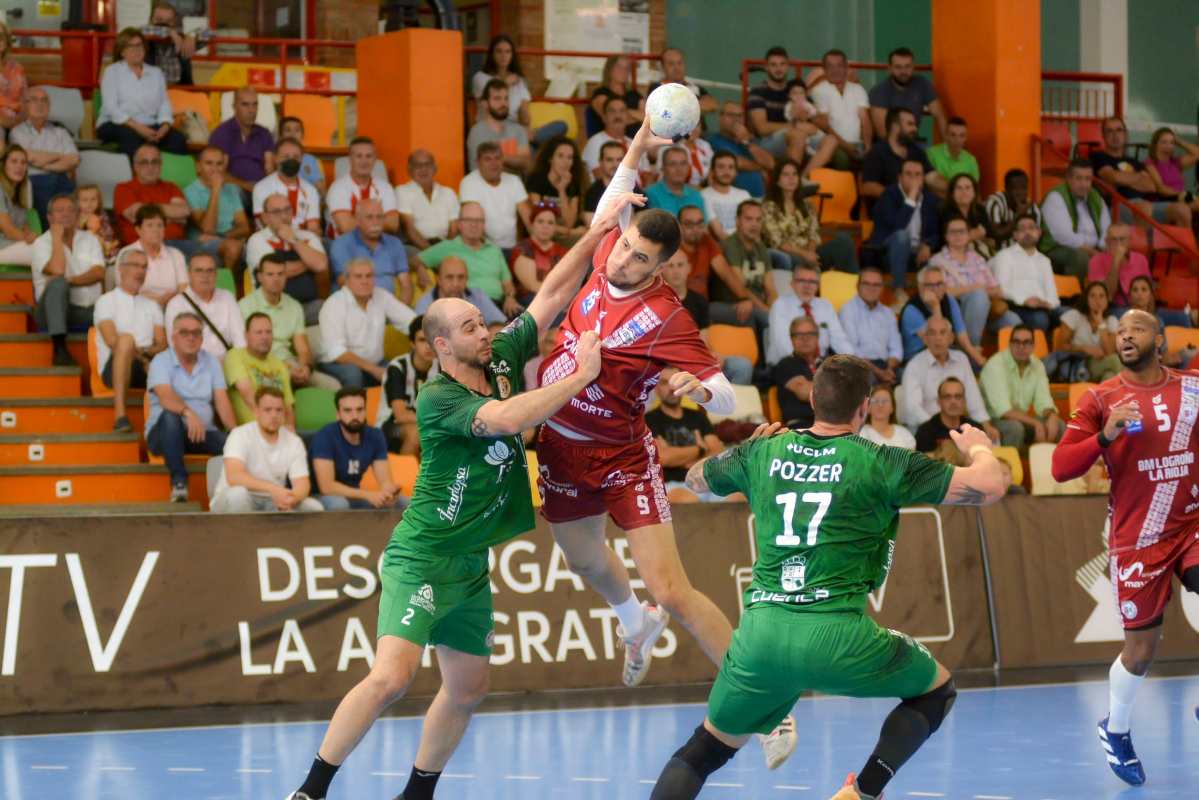 Encuentro del REBI Cuenca ante el BM Logroño La Rioja. Foto: @asobal/J.A.Lillo.