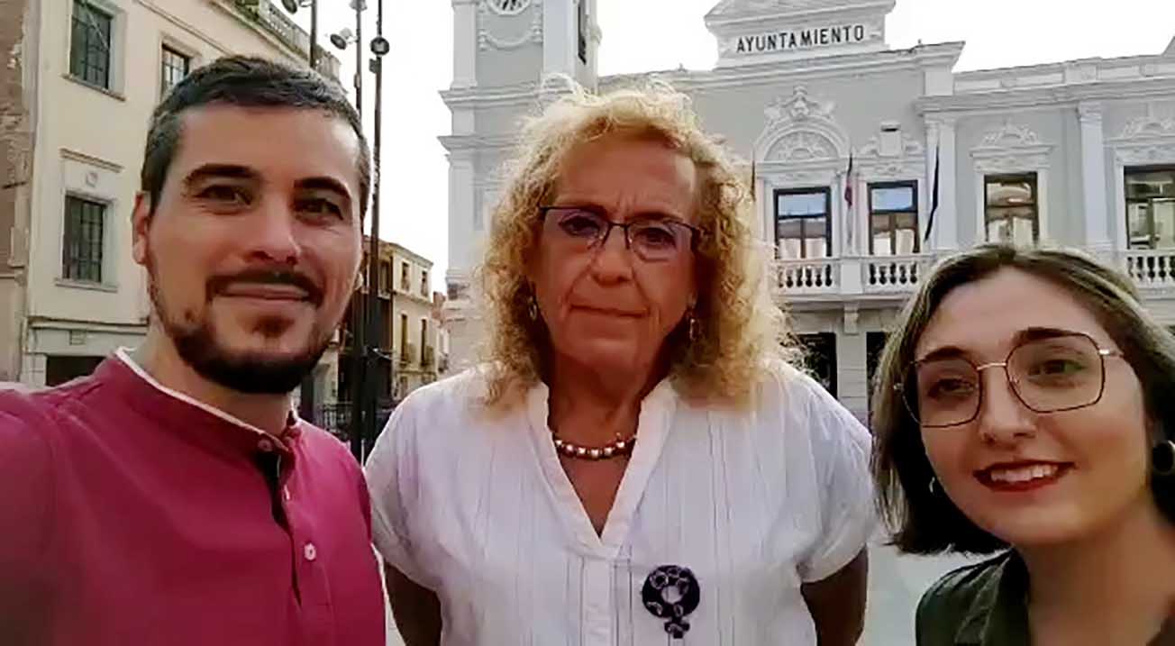 Raffaella Corrales, junto al coordinador de Podemos Castilla-La Mancha, José Luis García Gascón, y la secretaria autonómica de Igualdad, Asunción Mateos.
