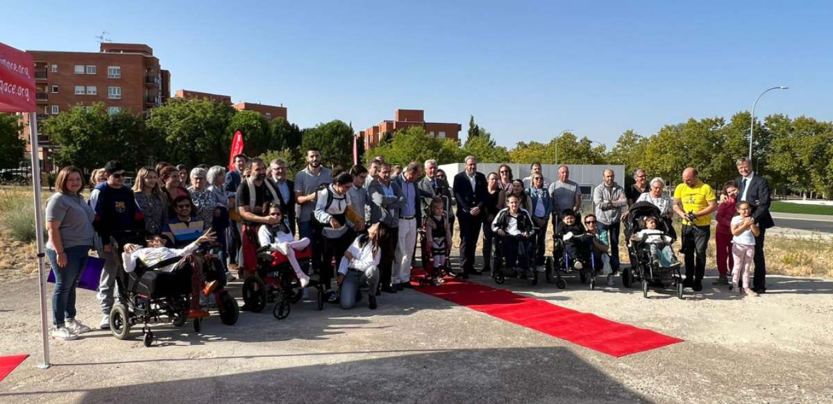 Foto de familia Nipace en el Día Mundial de la parálisis cerebral