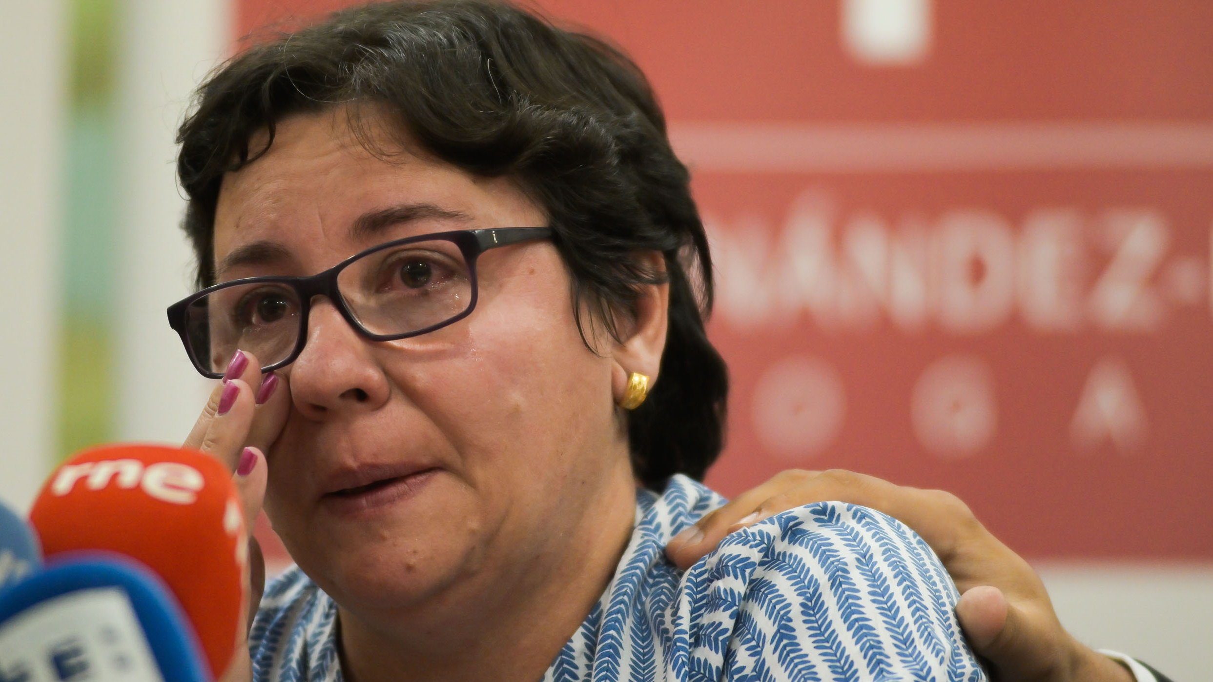 Ascensión Parra, madre de la joven que sufre tetraplejia tras una mala atención sanitaria durante el parto. Foto: EFE / Jesús Monroy,