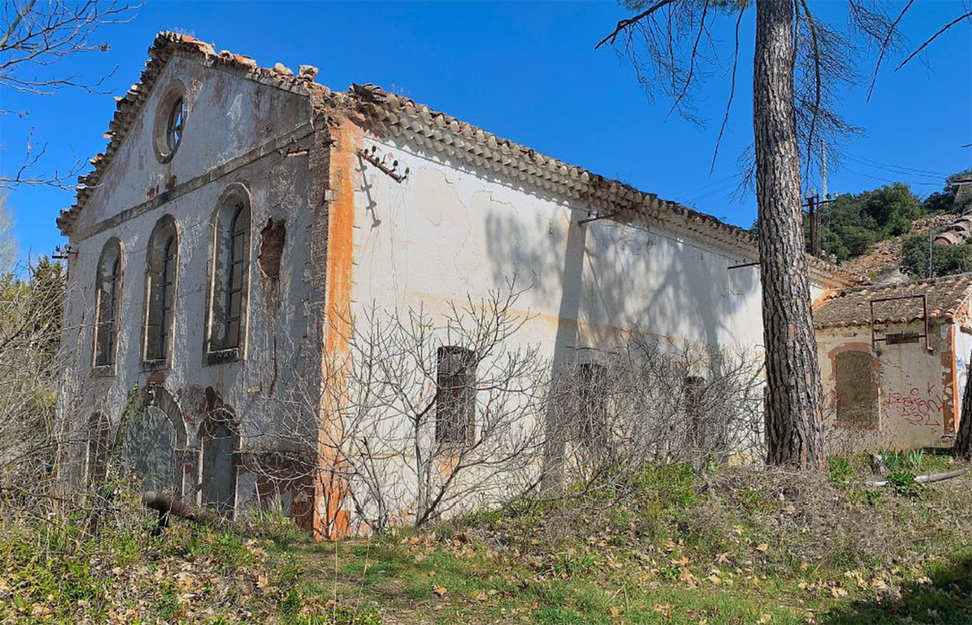 Fábrica de Luz en las lagunas de Ruidera.