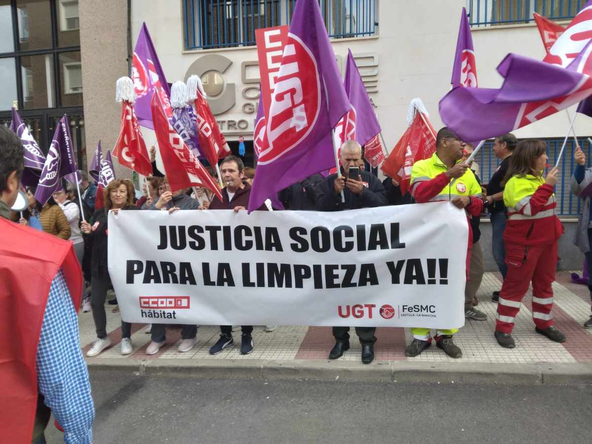UGT y CCOO salen a la calle en Guadalajara por el sector de la limpieza