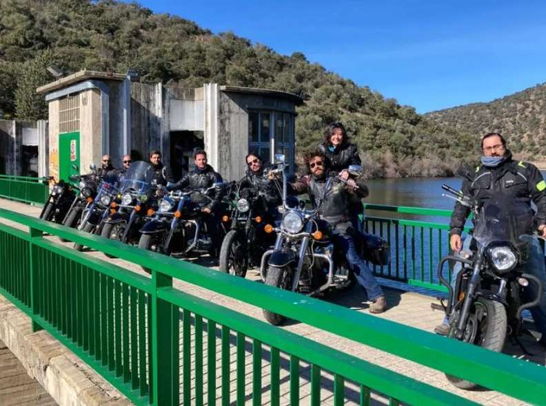 "Manta y Carretera": kilómetros y alimentos. Foto: "Manta y Carretera".