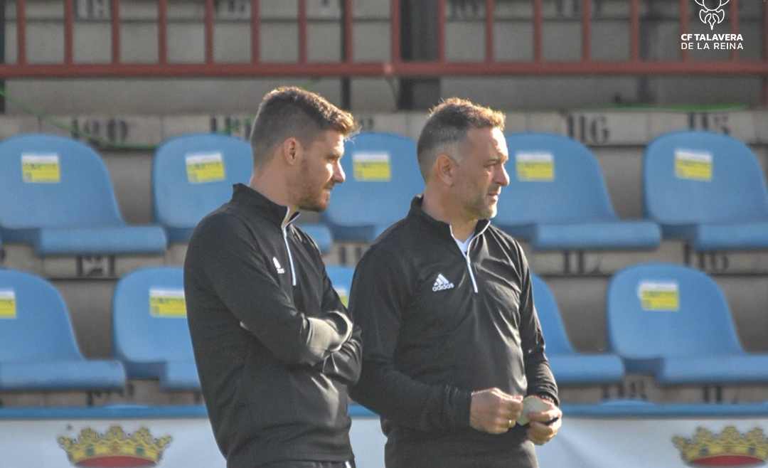 Pedro Díaz confía en la plantilla que ya tiene bajo su mando. Foto: CF Talavera.