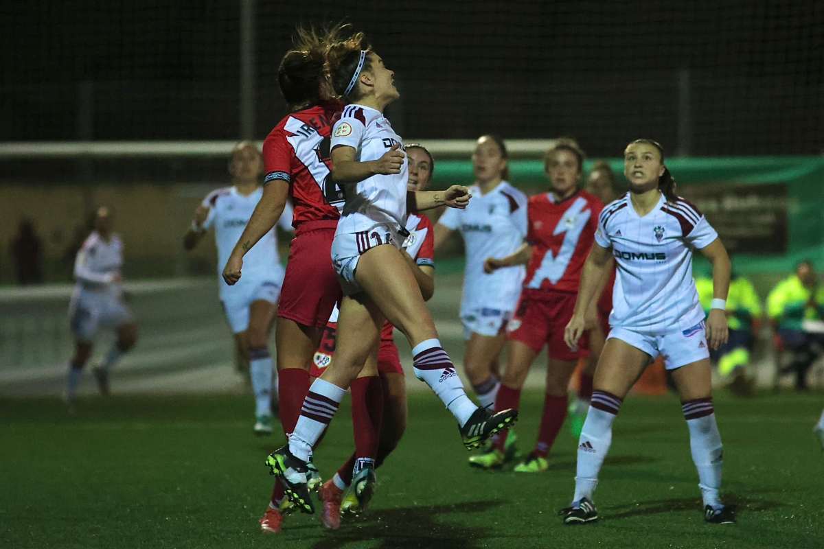 Lance del partido entre la Fundación Albacete Femenino y Rayo Vallecano. Foto: Fundación Albacete Femenino.