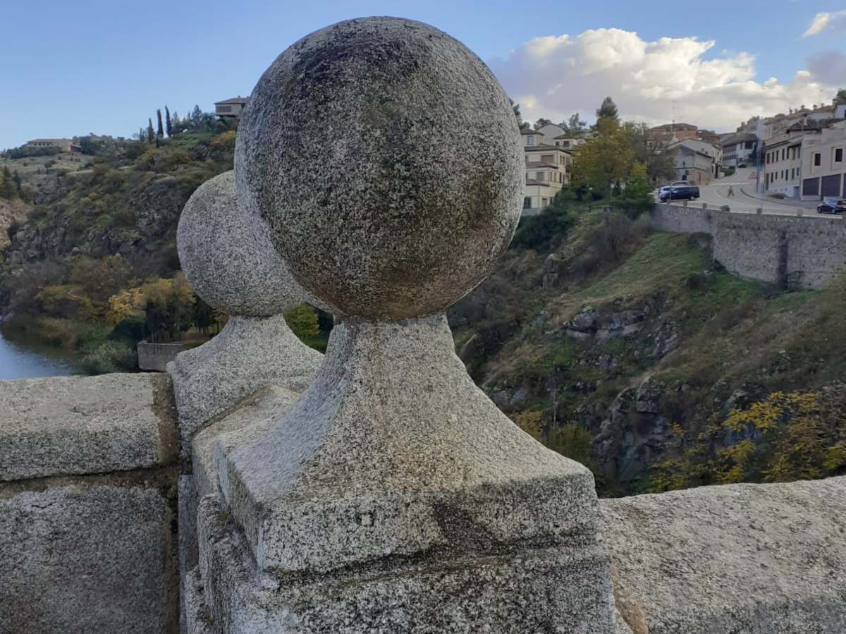 pintada-puente-san-martín