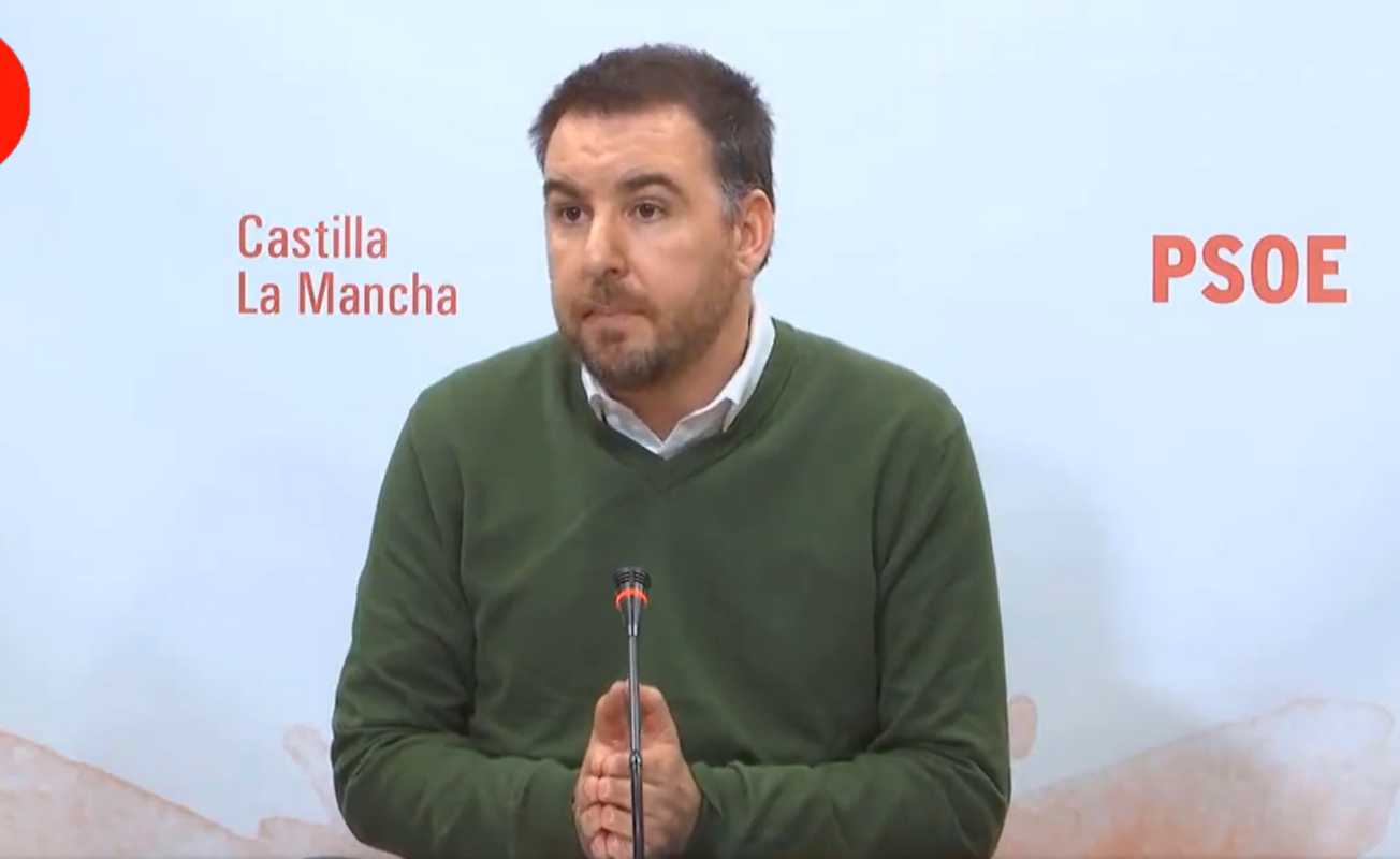 El portavoz de Empleo del grupo socialista en las Cortes de Castilla-La Mancha, Antonio Sánchez Requena (foto de archivo).