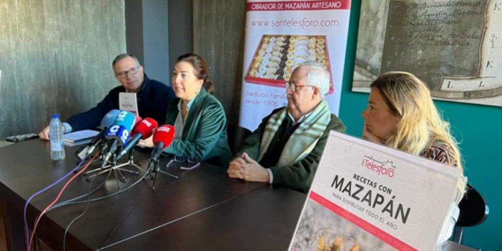 Presentación del libro de San Telesforo, "Recetas con mazapán".