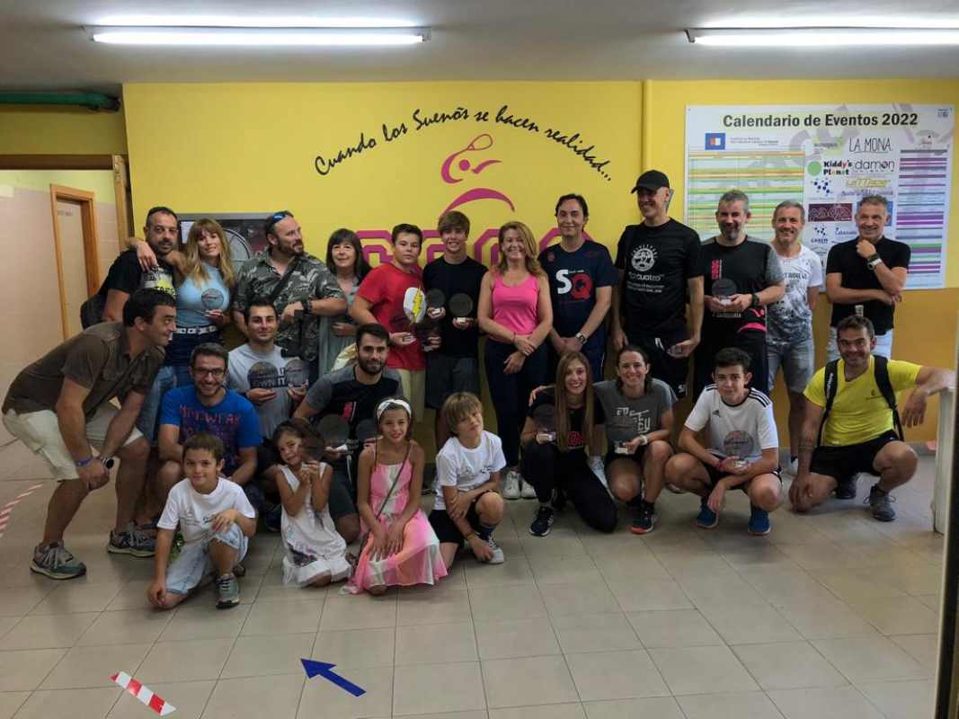 Dario Dolz acogió el guante lanzado por Cuenca Squash Club.