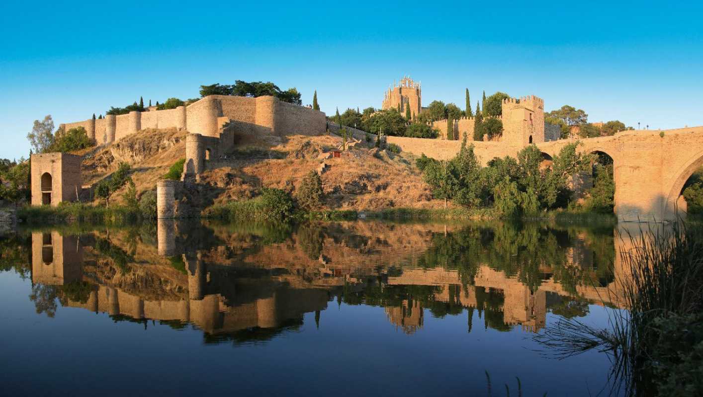 El río Tajo, a su paso por Toledo.