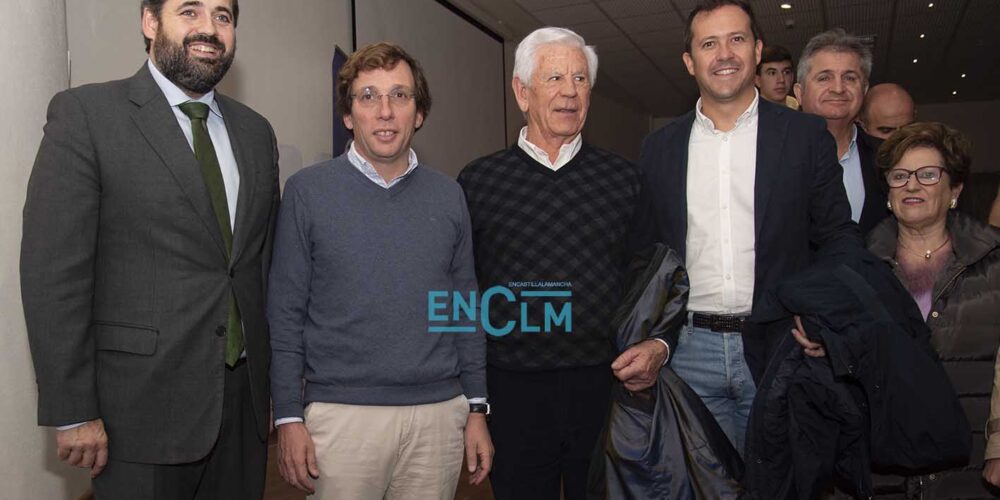 De izquierda a derecha, Paco Núñez, José Luis Martínez Almeida, Javier Bollain Renilla y Carlos Velázquez. Foto: Rebeca Arango.