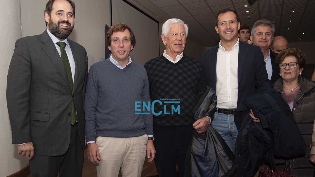 De izquierda a derecha, Paco Núñez, José Luis Martínez Almeida, Javier Bollain Renilla y Carlos Velázquez. Foto: Rebeca Arango.