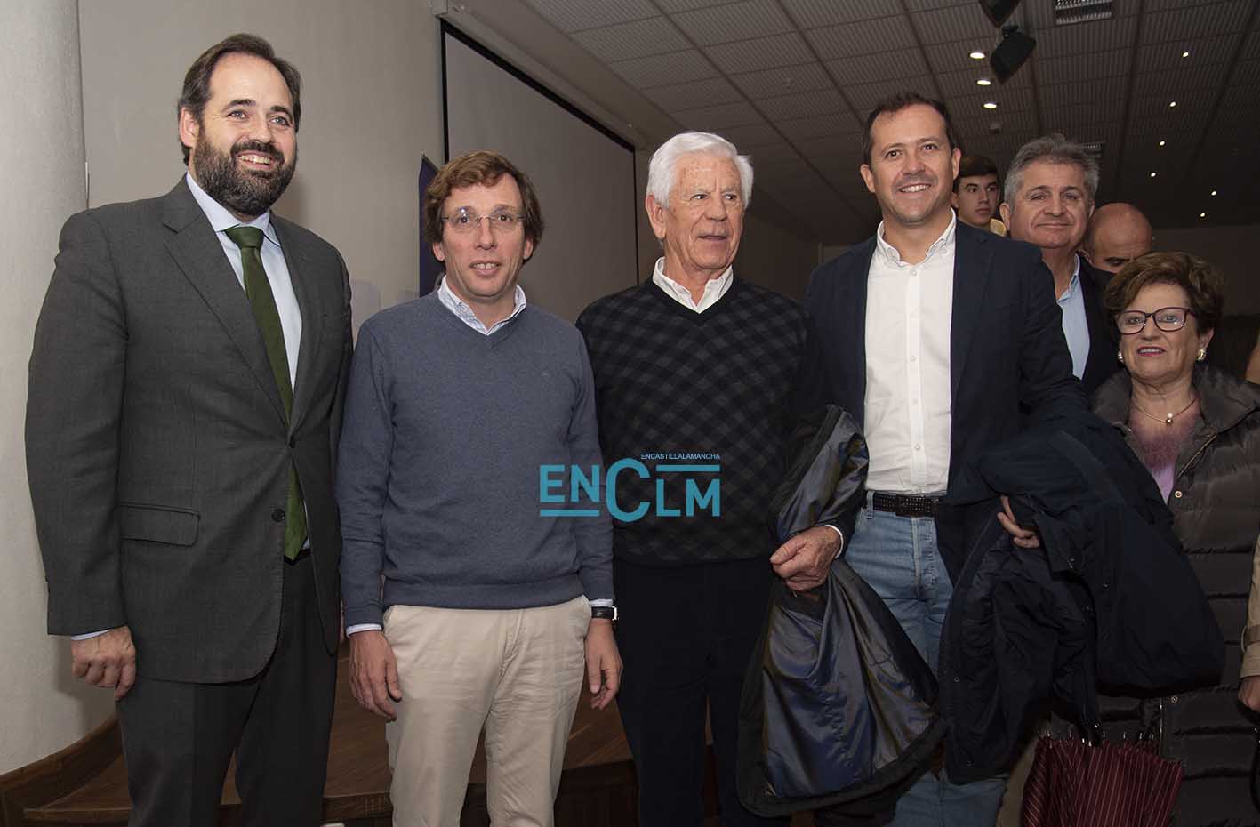 De izquierda a derecha, Paco Núñez, José Luis Martínez Almeida, Javier Bollain Renilla y Carlos Velázquez. Foto: Rebeca Arango.