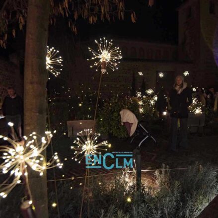 Mercado de Navidad en el Jardín de San Lucas.
