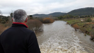 Crecida espectacular del río Bullaque. Foto: EFE/Beldad.