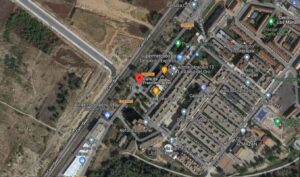 El detenido por robar dentro de los coches en Guadalajara frecuentaba la zona de Francisco Aritio. Imagen: Google Maps.