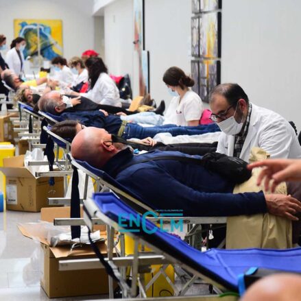 Donar sangre salva vidas, no lo olvides. Imagen de archivo de un maratón de donación de sangre en Toledo. Foto: Rebeca Arango.