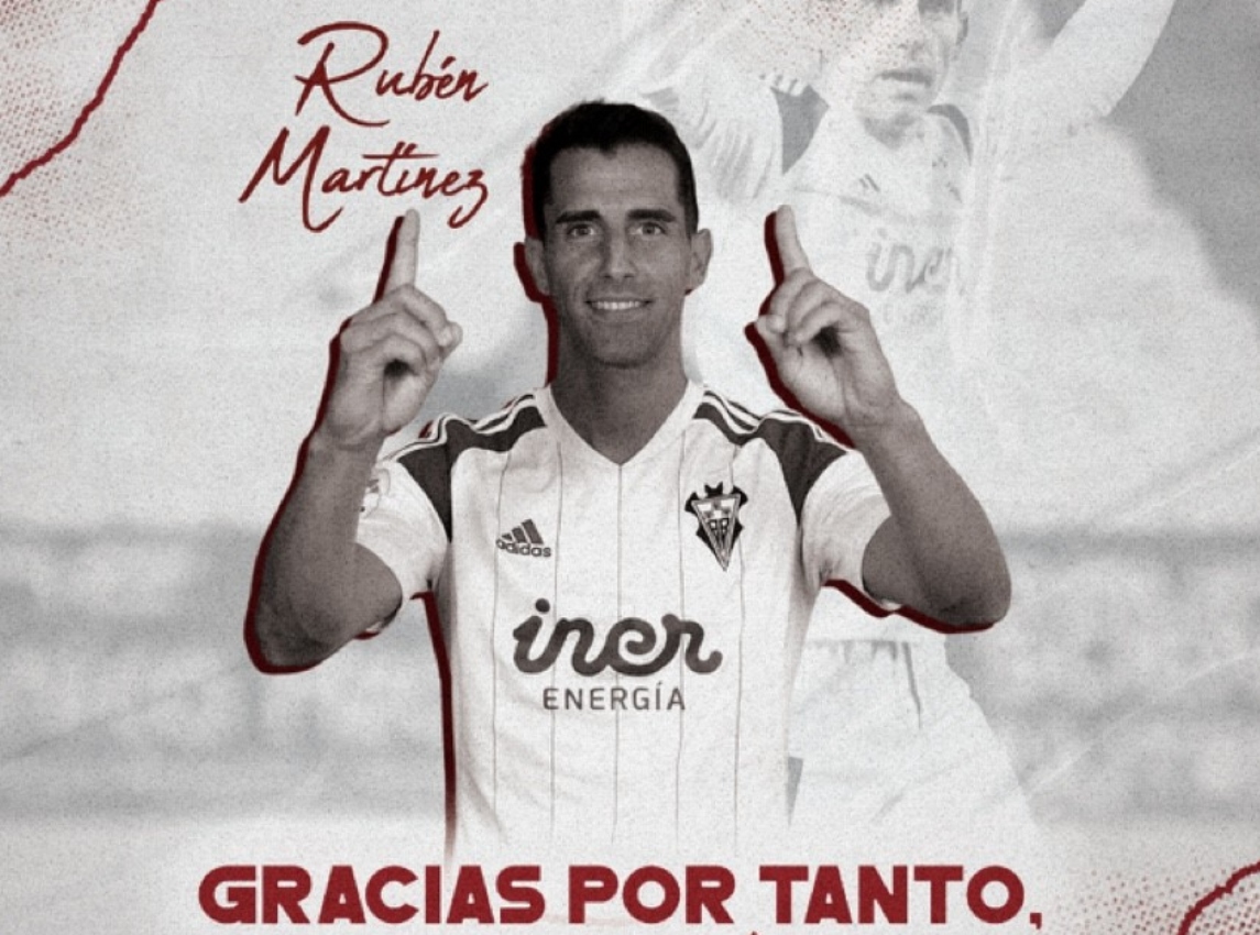 El futbolista Rubén Martínez dice adiós al Albacete Balompié.