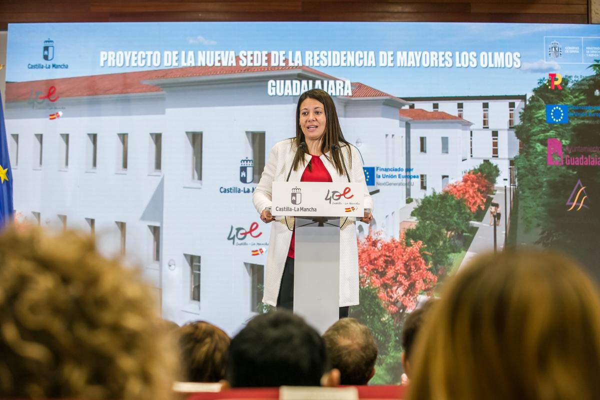 Bárbara García Torijano, consejera de Bienestar Social, en la presentación de la nueva residencia de Los Olmos