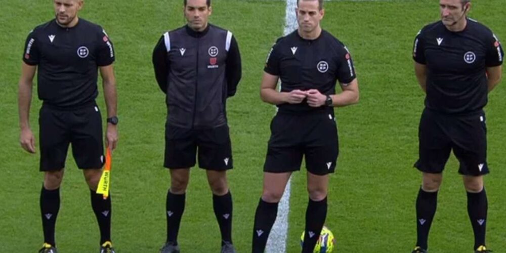 Javier Alberola ya es un histórico del arbitraje regional. Foto: @deportesCMM.