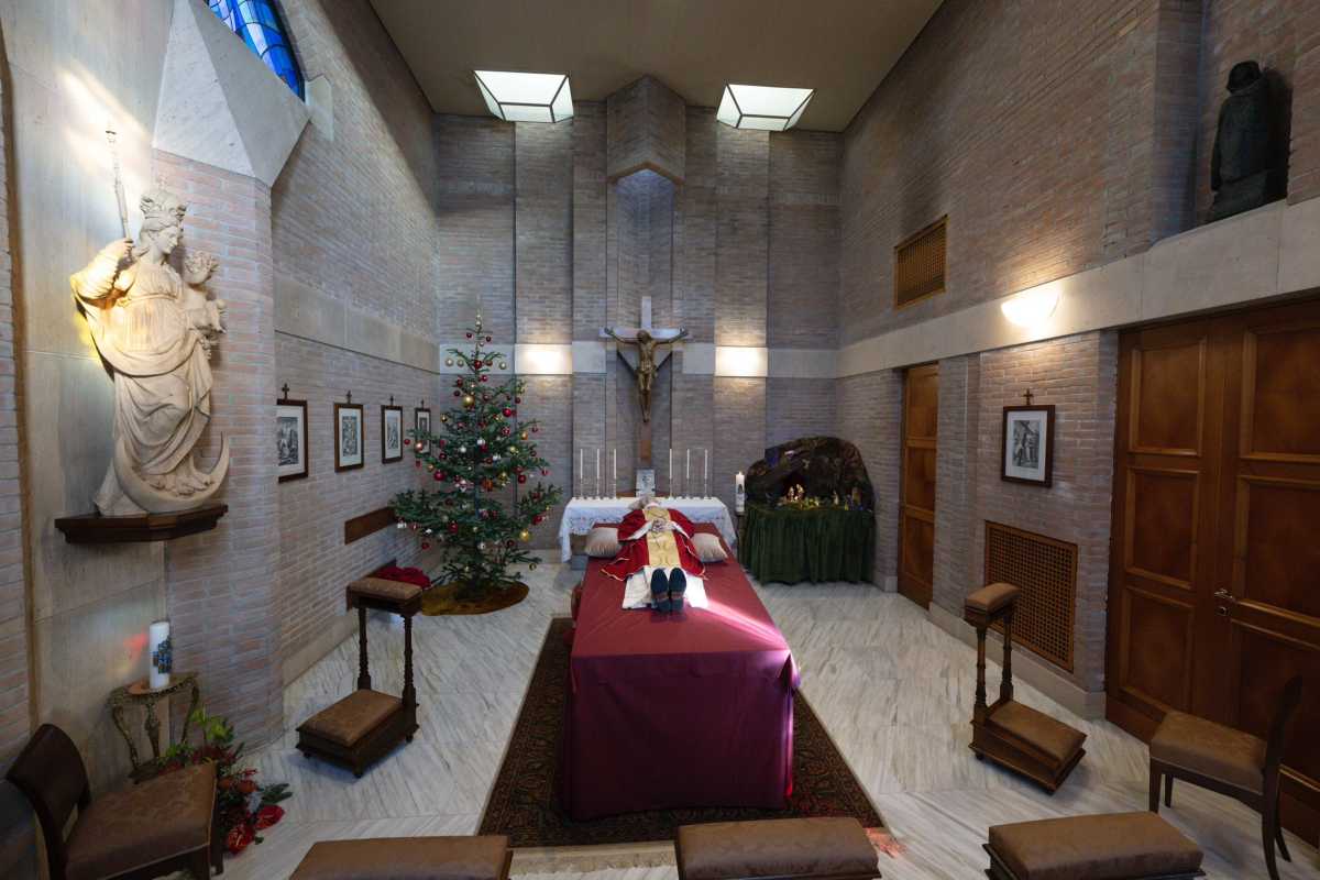Misa en la Catedral de Toledo por la muerte de Benedicto XVI.