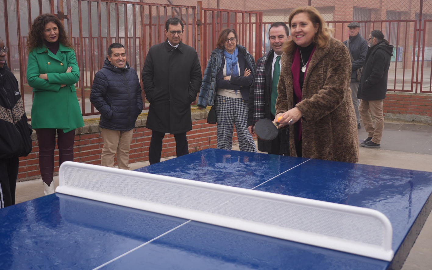 Rosana Rodríguez, en el IES Juan de Padilla de Torrijos, donde ha anunciado obras en centros educativos