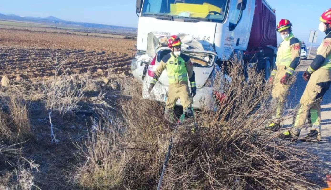 El accidente ha sido tremendo. Foto: Instagram de los Bomberos de Toledo.