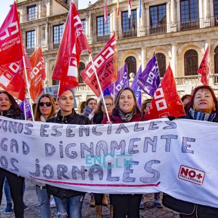 concentracion-trabajadores-limpieza-ayuntamiento-toledo23-23