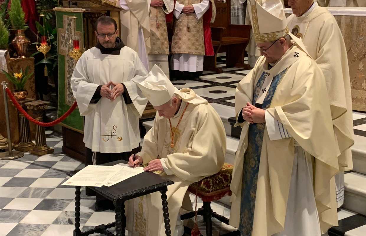 Acto de hermanamiento de los santuarios de la Virgen de Guadalupe de España y México.