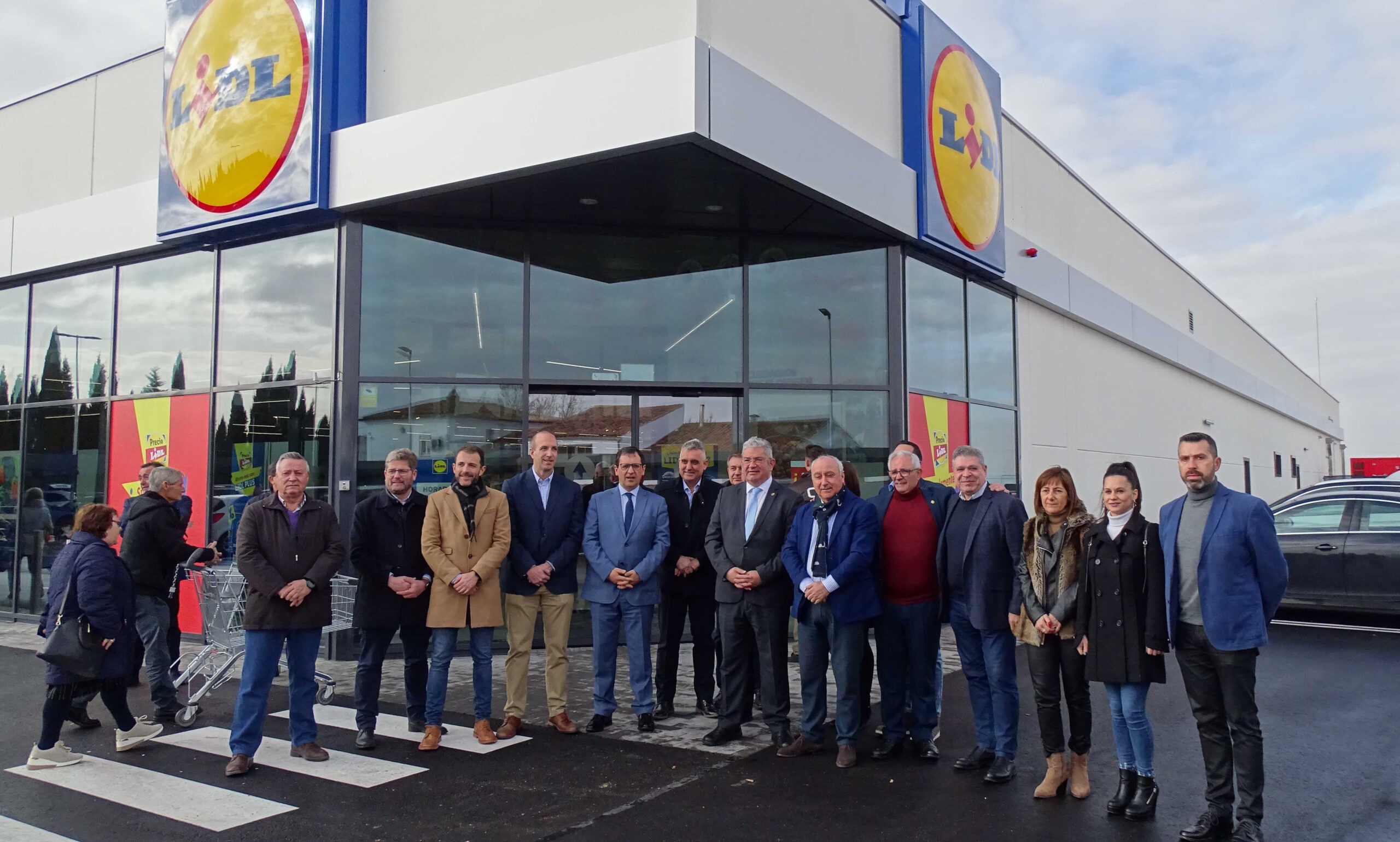 Apertura del nuevo Lidl en Quintanar de la Orden.