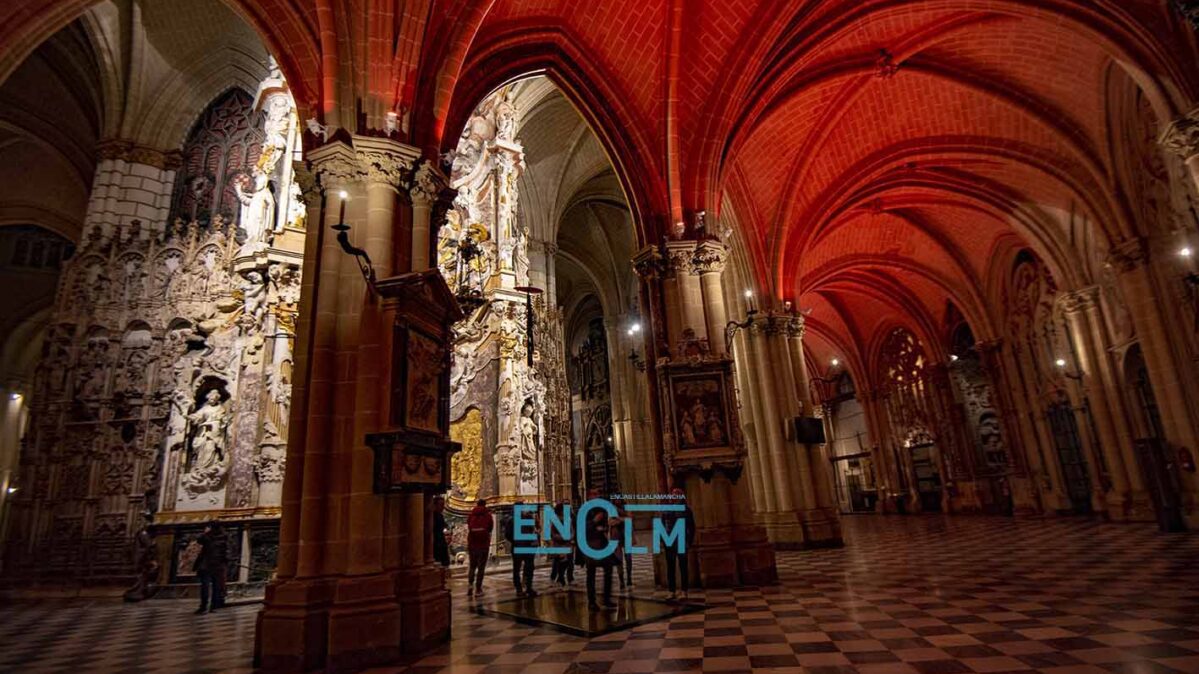 La Catedral de Toledo, por la noche. Realmente impresionante. Foto: Rebeca Arango.