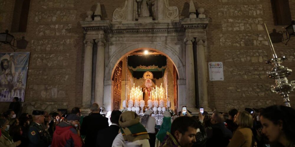 Salida de María Santísima de la Esperanza Macarena. Semana Santa Guadalajara 2022