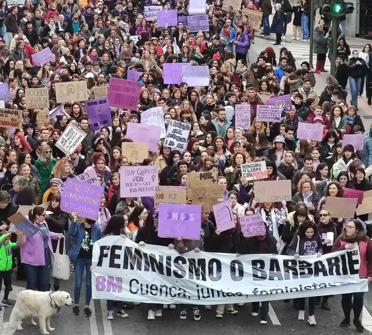 Manifestación por el 8M en Cuenca. Foto: Cuenca en Marcha.