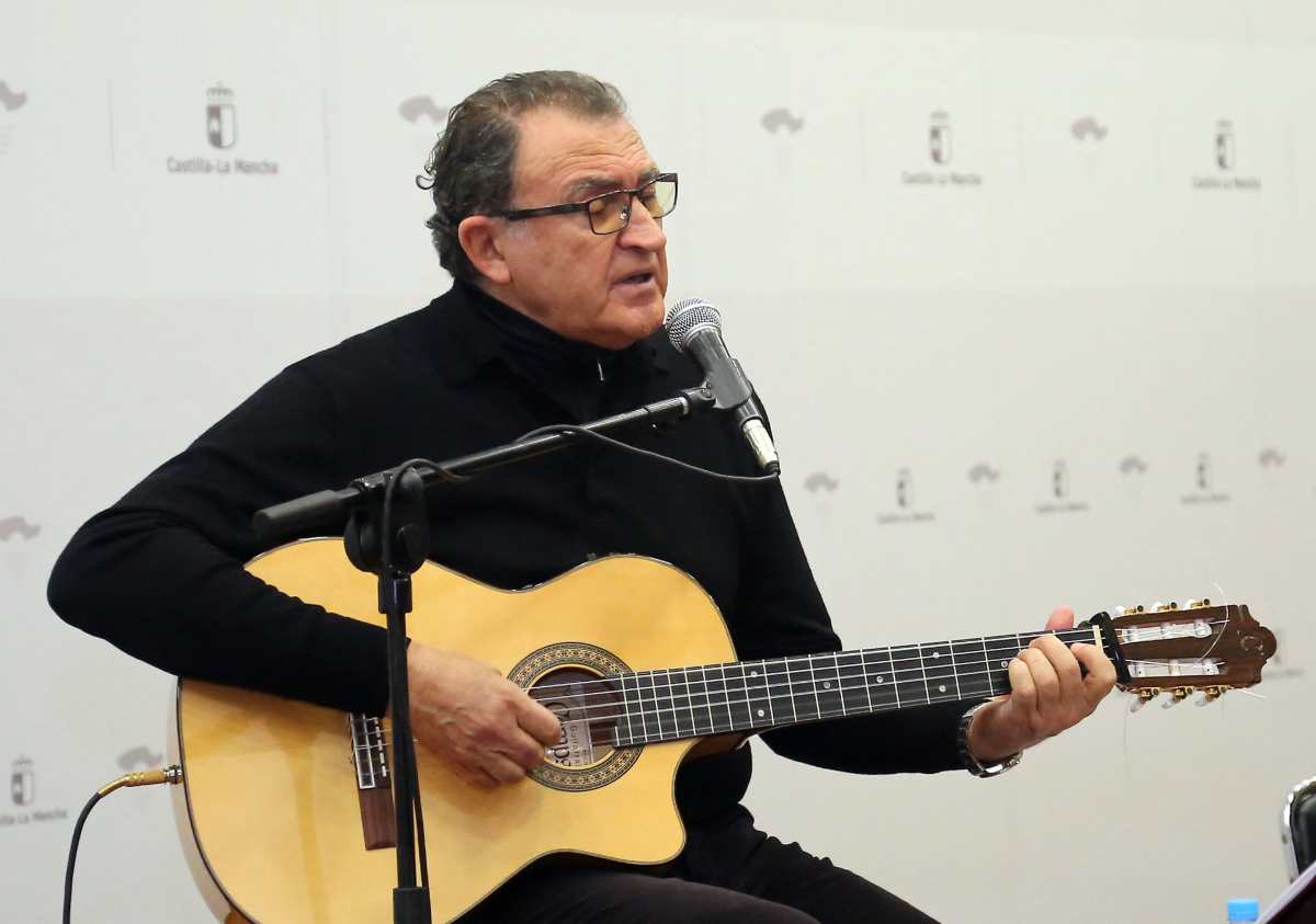 Ángel Corpa, en un acto en 2017 con la Consejería de Educación, Cultura y Deportes.