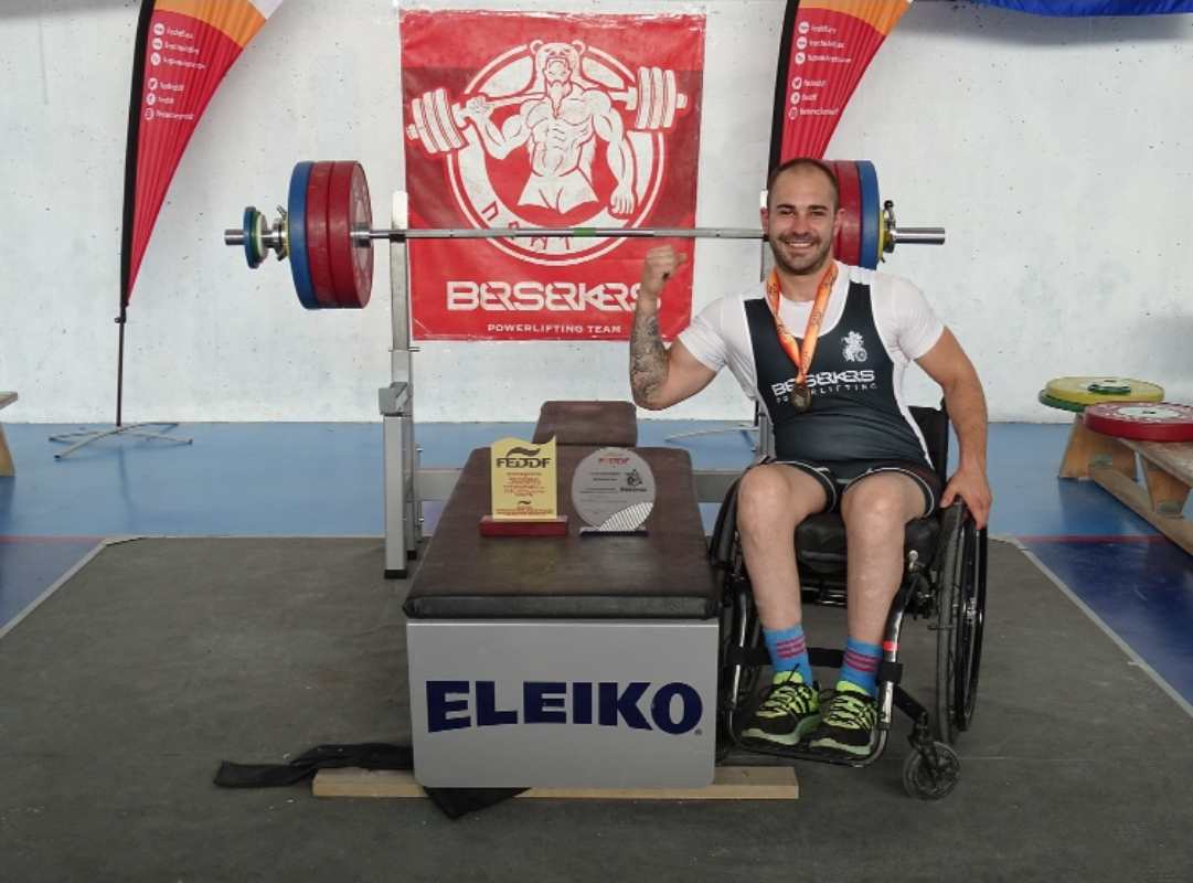 Alberto Carretero es bicampeón de España de parapowerlifting.