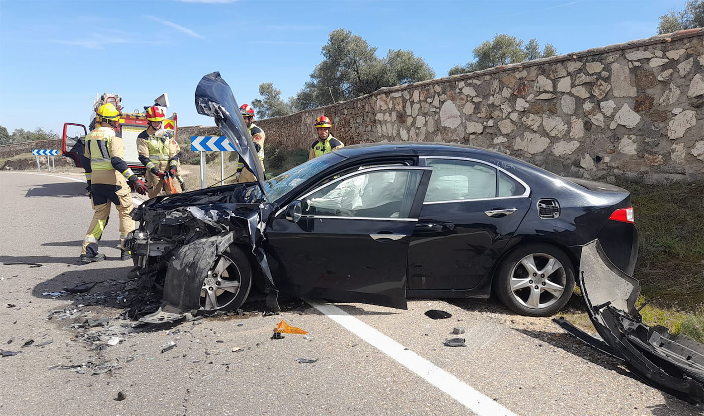 Uno de los coches accidentados. Foto: Rebeca Arango.