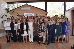 Las enfermeras jubiladas de Toledo y su provincia recibieron un más que merecido homenaje.