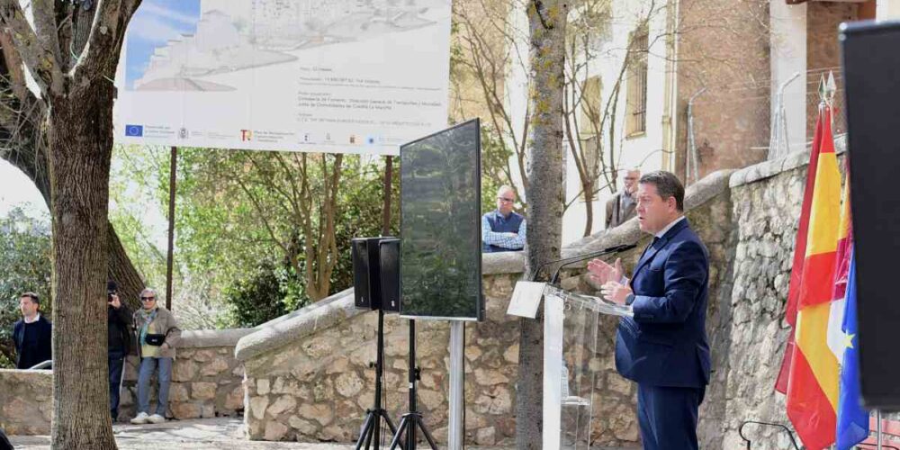 Los remontes del casco antiguo de Cuenca medirán el Auditorio con el entorno de la Plaza Mayor.