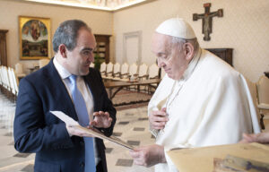 Fernando Redondo fue recibido en audiencia privada por el Papa Francisco.