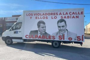 La polémica furgoneta de NNGG. Foto: Cadena SER.