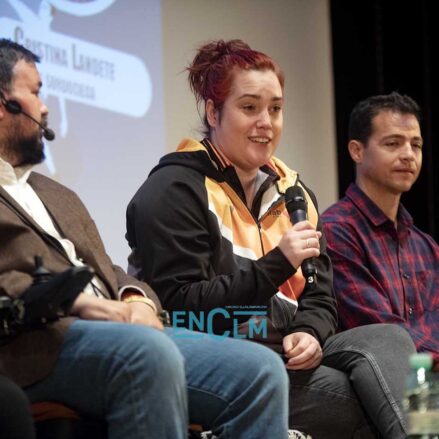 Vicky Pérez contó su experiencia en la II Jornada del deporte adaptado celebrada en La Roda.