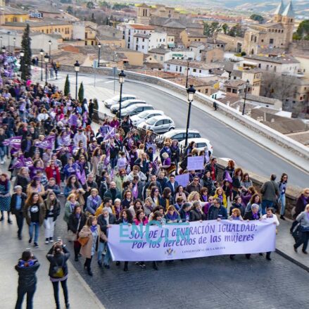 Manifestación el 8M 2023 en Toledo. Foto: Rebeca Arango.