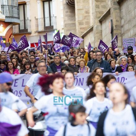 Manifestación el 8M 2023 en Toledo. Foto: Rebeca Arango.