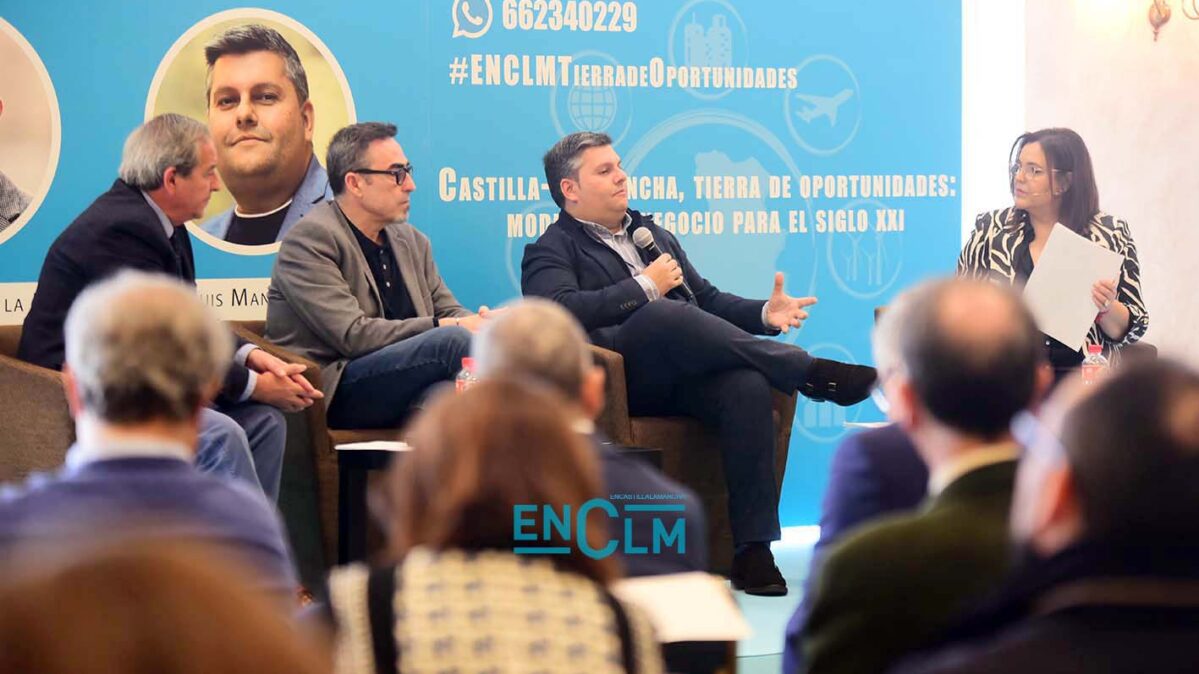 Ángel Nicolás, Paco de la Rosa y Luis Manuel Monforte, en la jornada "Castilla-La Mancha, Tierra de Oportunidades", que ha organizado encastillalamancha.es. Foto: Rebeca Arango.