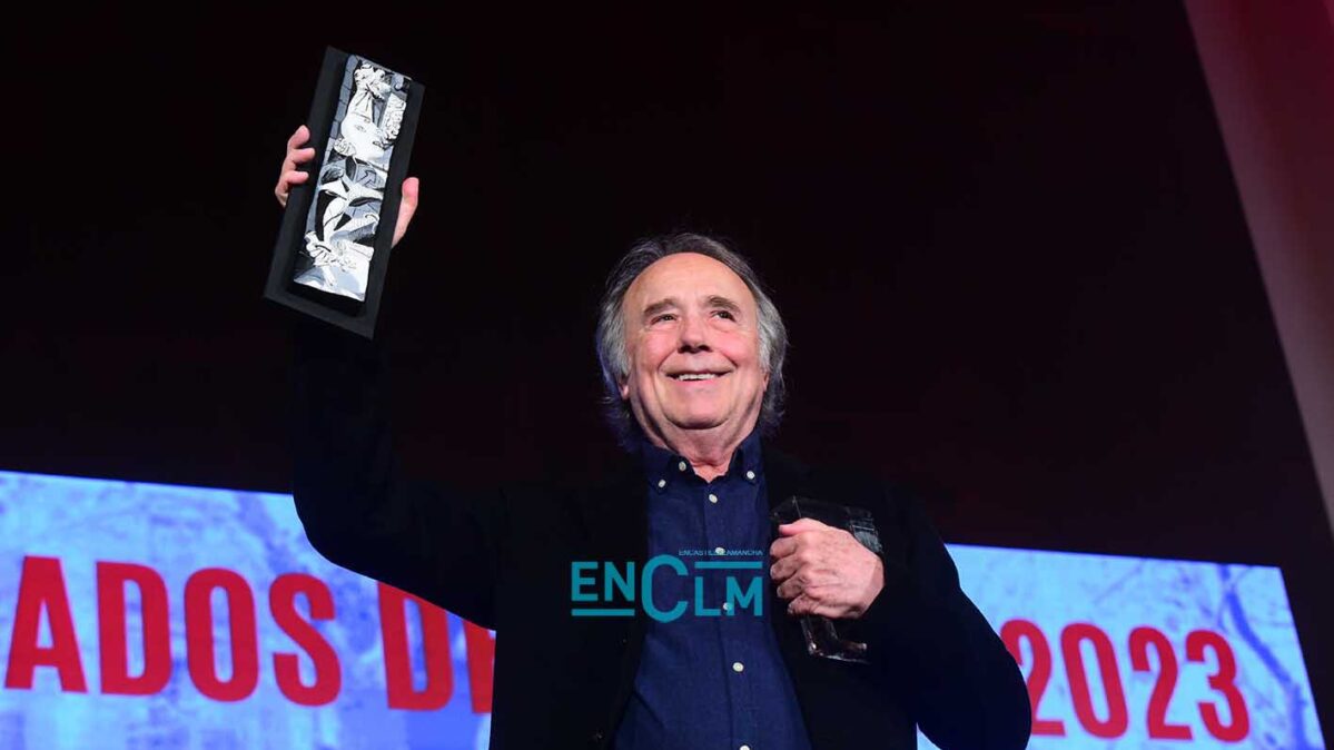 Joan Manuel Serrat recibe en Toledo el Premio Abogados de Atocha, concedido por CCOO CLM