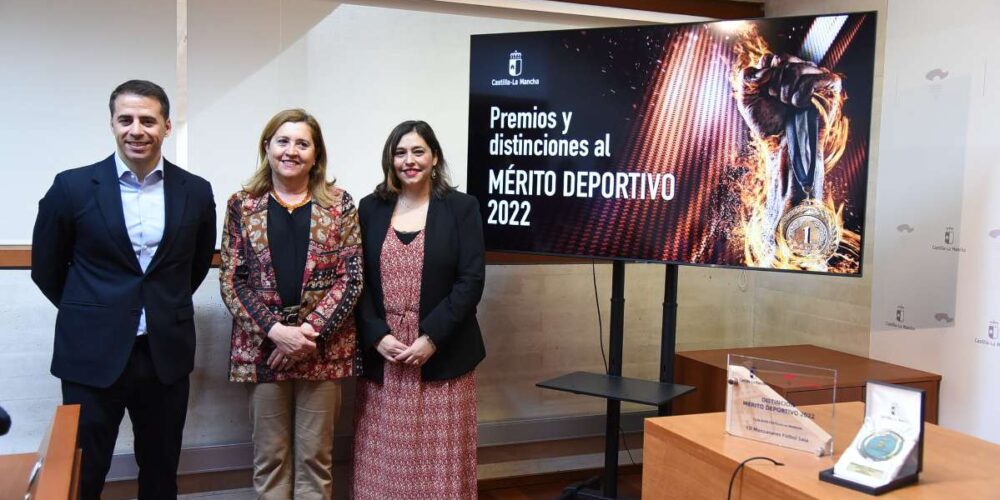 Carlos Alberto Yuste, Rosana Rodríguez y Ana Muñoz, en la presentación de los Premios al Mérito Deportivo 2022.