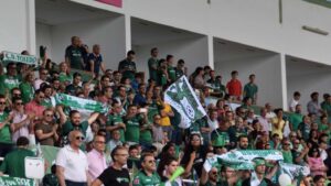 "Día el niño verdiblanco" en el partido del Toledo.