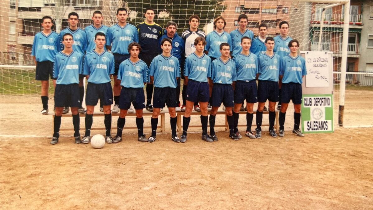 Israel Marco y su equipo Juvenil de Salesianos