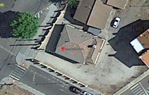 Vista cenital del centro de salud de Bolaños de Calatrava. Imagen: Google Maps.