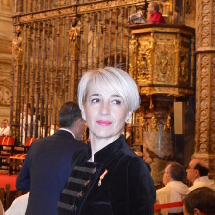 "En la catedral de Toledo, joya de mi querida ciudad. La primera vez que asistí en ella a un acto oficial como diputada y representante del pueblo español".